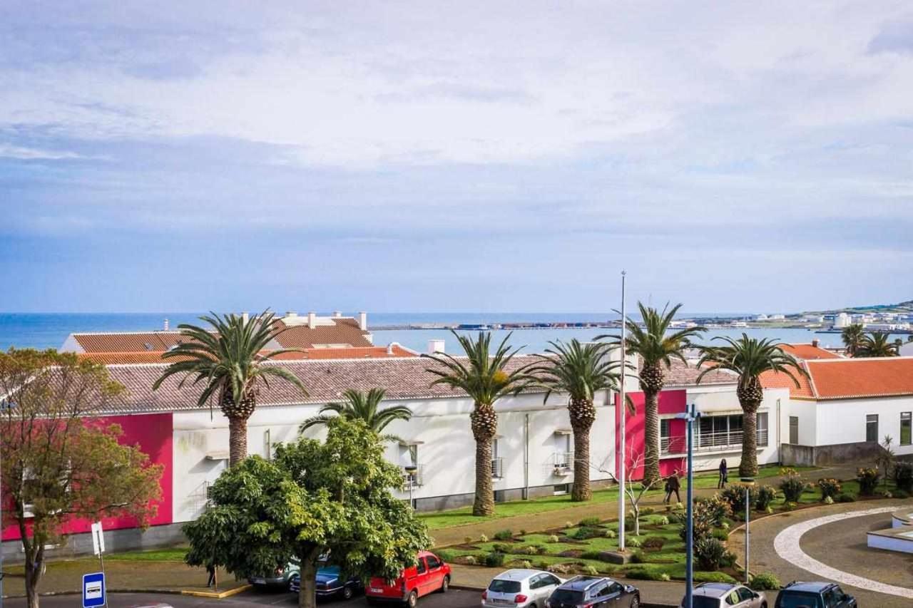 Downtown Praia Da Vitoria Al المظهر الخارجي الصورة