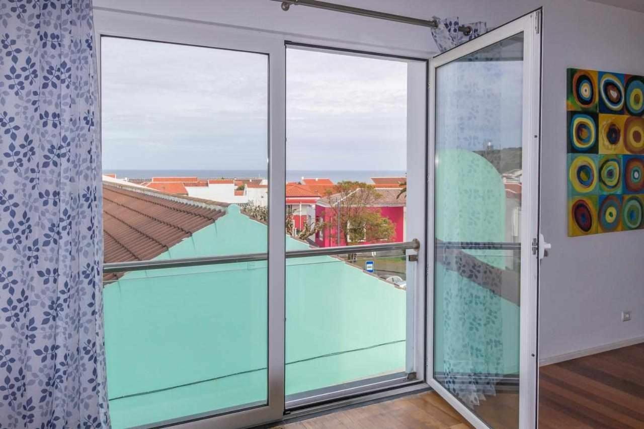 Downtown Praia Da Vitoria Al المظهر الخارجي الصورة